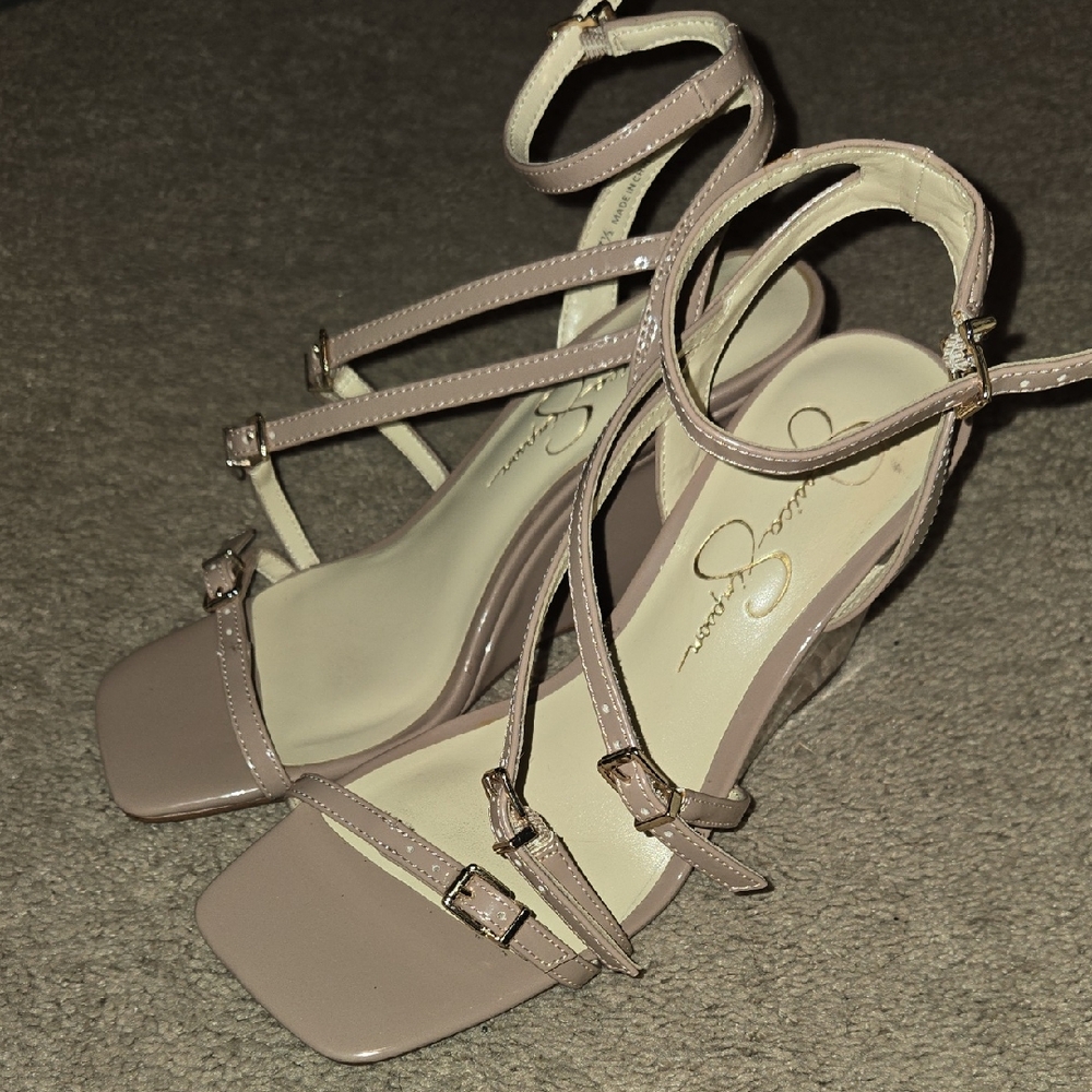 Jessica Simpson Women's Taupe Strappy Wedges
